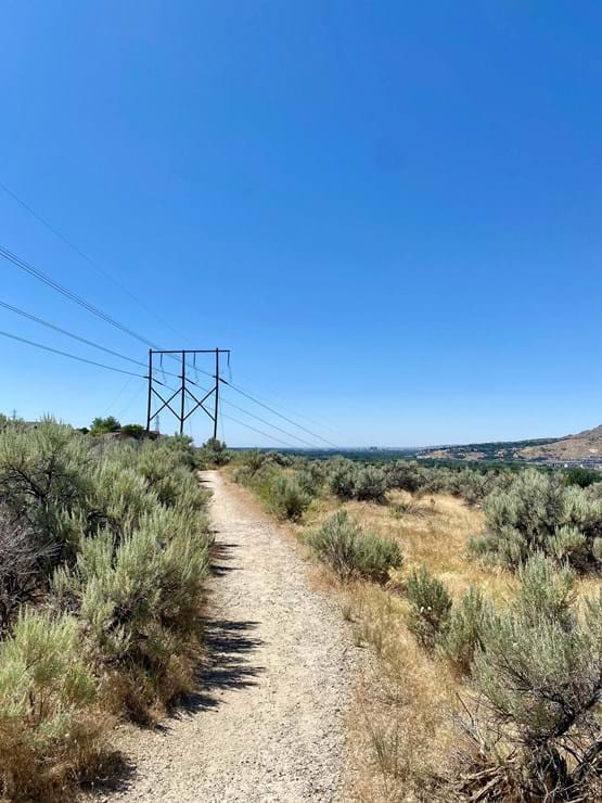 Rim Trail #102 in Oregon Trail Reserve